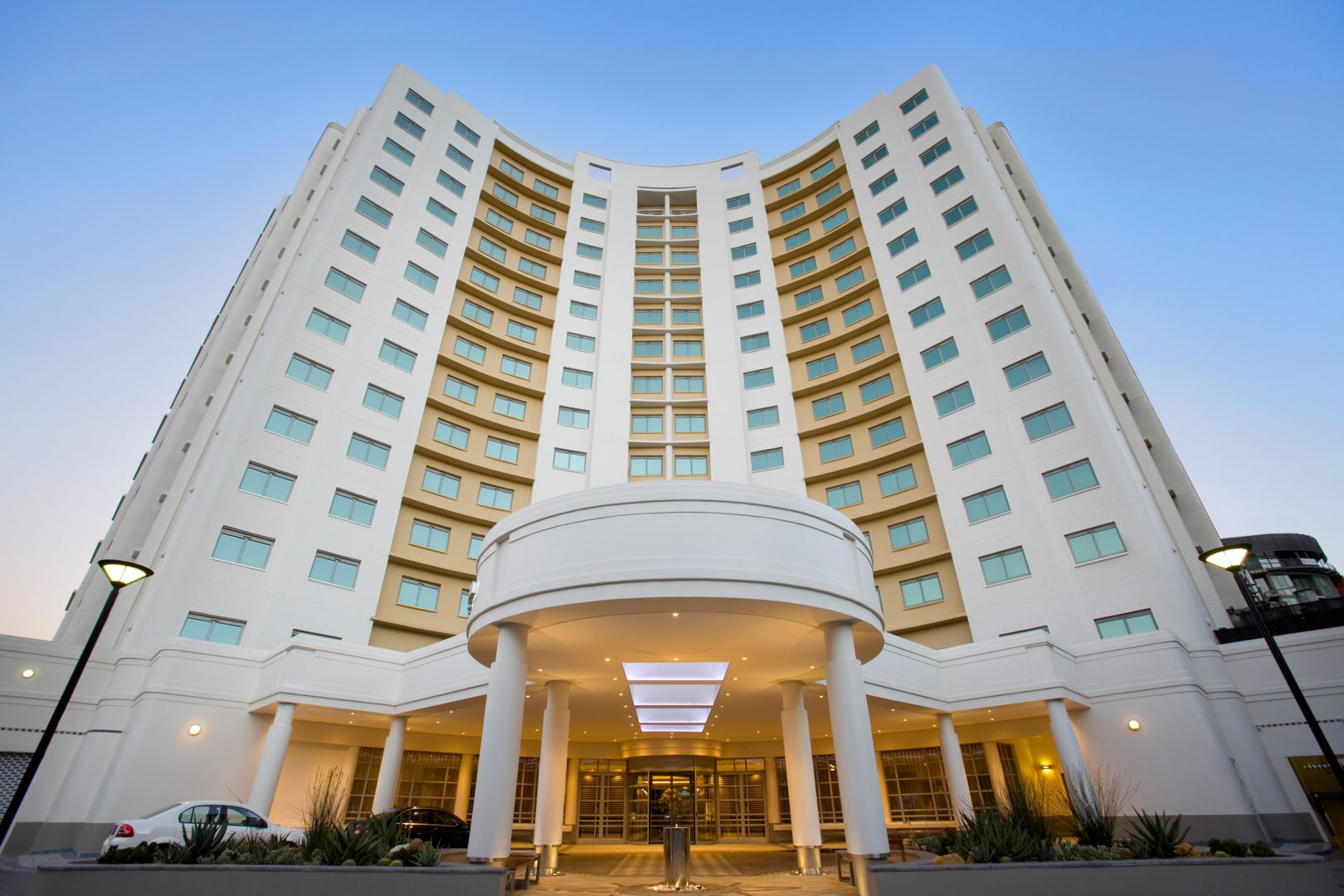 Southern Sun Waterfront Hotel exterior